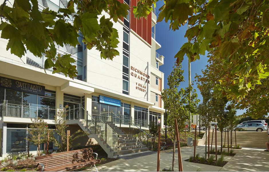 Seashells Fremantle Entrance