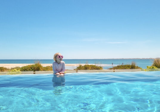 Seashells infinity pool. photo credit: Lulu & Bear