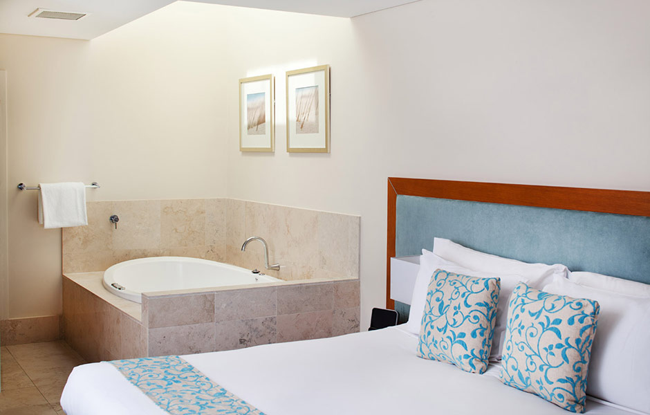 Seashells Mandurah Luxury Apartments & Beach Villas